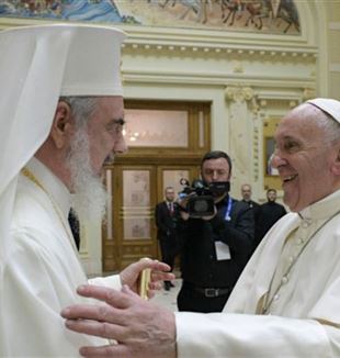 Papa Francisc cu Patriarhul ortodox Daniel